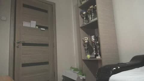 Laz online show from September 18, 12:45 am