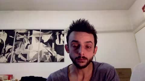 Snapshot of carlos037tm chatting on December 7, 5:20 pm Carlos online show from December 7, 5:20 pm