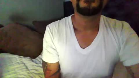 carlos100699 online show from August 5, 6:07 am