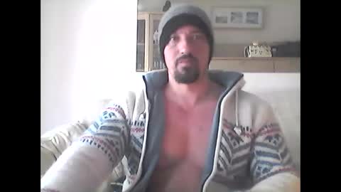 carlosmontesinos online show from January 22, 1:42 pm