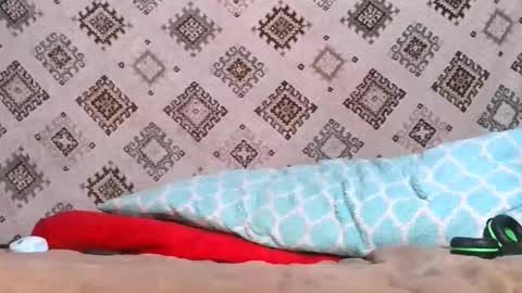 carolinayungin96 online show from February 18, 1:26 am