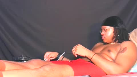 carolinayungin96 online show from March 23, 8:37 pm