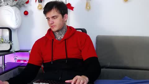 Carter online show from December 21, 6:23 pm