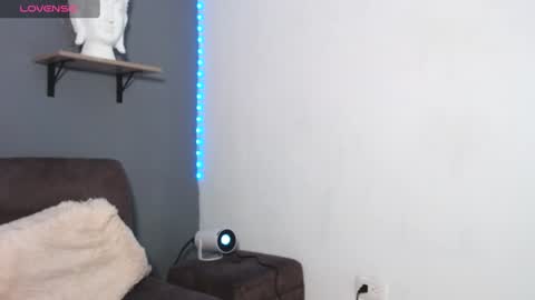 Carter Sam online show from December 24, 6:39 pm