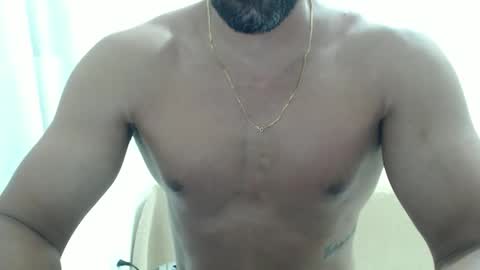 cashmastermuscle77 online show from January 13, 10:47 pm