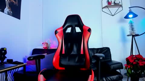 Matheo Brown online show from December 25, 3:50 am