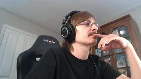 casuallycorrupt online show from May 25, 3:02 am