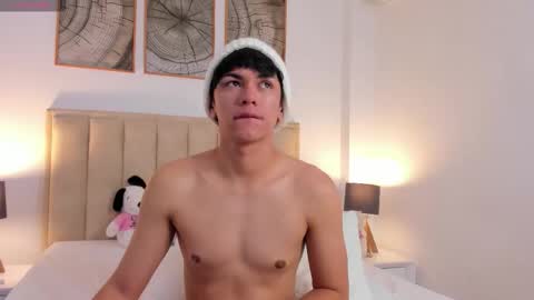 Cayden online show from October 30, 4:36 am