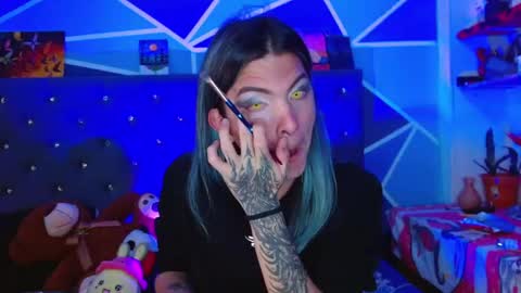 I am Valentinn online show from November 29, 2:13 am