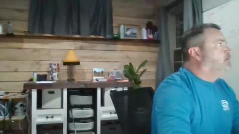 chadmichaell online show from February 10, 12:43 pm