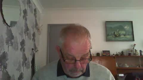 Champers online show from January 17, 10:33 am