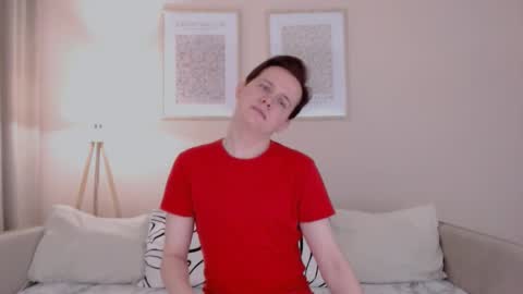 Charley online show from December 4, 8:10 am