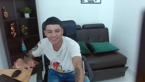 Charlie oconnor online show from February 19, 2:44 am