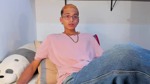 Charles Russo online show from January 16, 8:36 pm