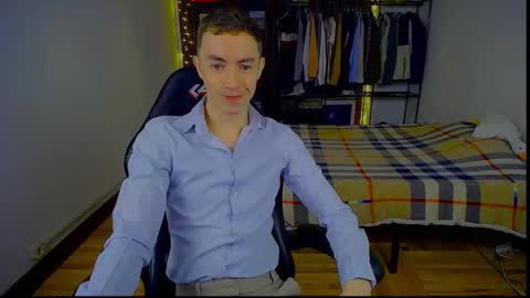 carlos reyes online show from February 10, 9:03 am