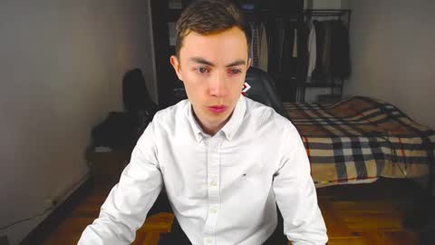 carlos reyes online show from February 11, 8:05 am