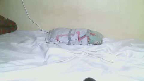 charmzboy online show from October 14, 6:04 pm