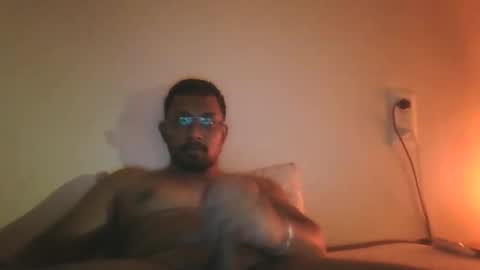 chennaibull1011 online show from February 26, 1:12 pm