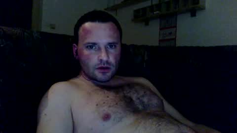 Snapshot of cheryloverboy chatting on December 14, 1:28 am cheryloverboy online show from December 14, 1:28 am