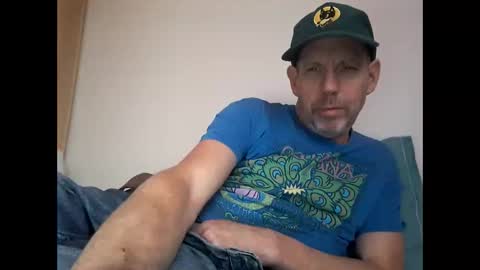 Snapshot of chevy69 chatting on December 2, 1:44 pm chevy69 online show from December 2, 1:44 pm
