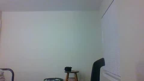 Kyle online show from February 24, 2:51 am