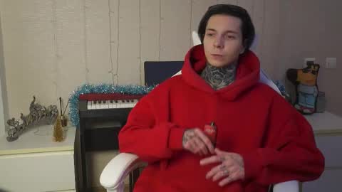 Snapshot of chillguy2k chatting on January 3, 7:50 pm Rick online show from January 3, 7:50 pm