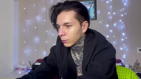 Snapshot of chillguy2k chatting on December 6, 12:02 am Rick online show from December 6, 12:02 am