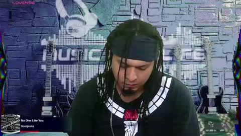 Enrique online show from February 9, 8:56 pm