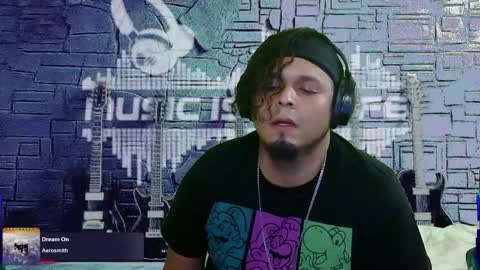 Enrique online show from March 8, 12:39 pm