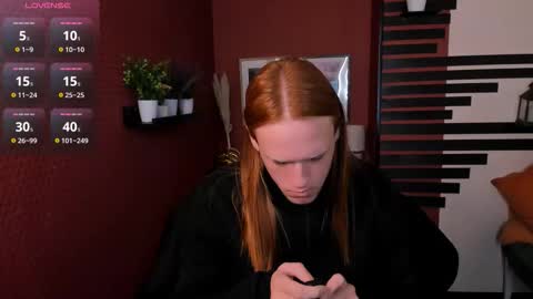 Chloe online show from October 20, 12:42 pm