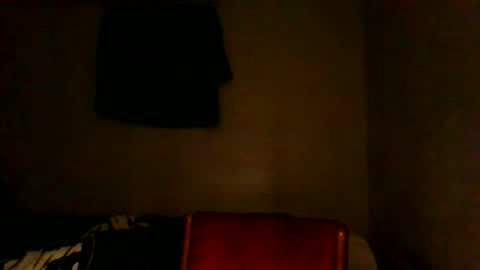 Snapshot of chocolatinhermoso chatting on December 20, 1:03 am Chocolatinhermoso online show from December 20, 1:03 am