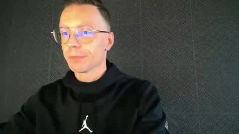 Chouffie online show from December 5, 10:55 am