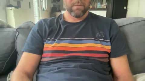 chris13abcd online show from November 27, 9:13 am