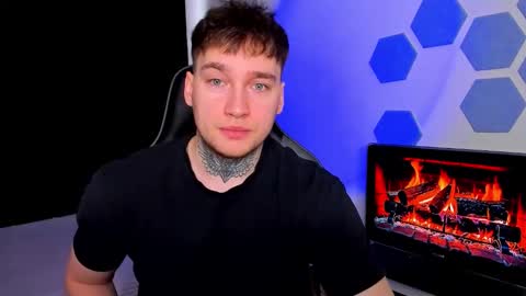 Chris Tyson online show from February 2, 8:02 am