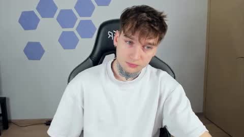 Chris Tyson online show from January 16, 2:19 pm