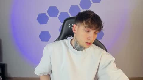 Chris Tyson online show from March 10, 1:34 am