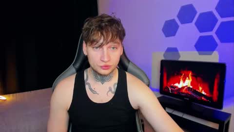 Chris Tyson online show from February 8, 9:15 pm