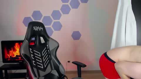 Chris Tyson online show from January 12, 7:21 pm