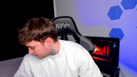 Chris Tyson online show from April 1, 2:03 pm