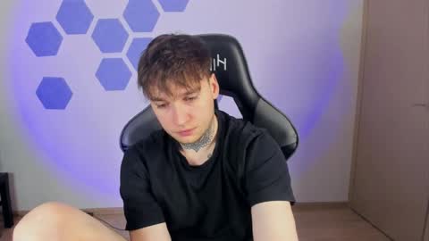 Chris Tyson online show from January 20, 10:04 pm