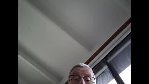 chrisbisex12 online show from April 14, 6:24 am