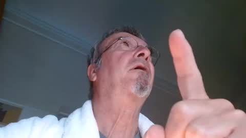 chriscoolx online show from April 27, 4:53 am