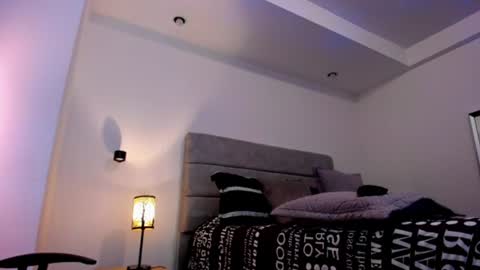 chrismorgan24 online show from July 16, 11:01 pm