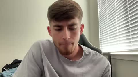 chrisoncam01 online show from October 4, 8:02 pm