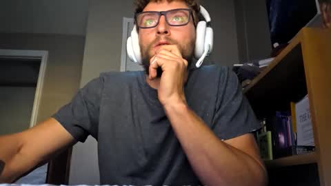 christianreben online show from June 4, 2:06 am