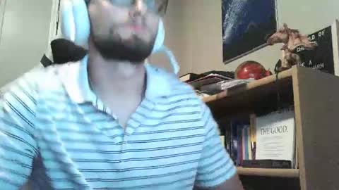 christianreben online show from May 9, 5:52 am
