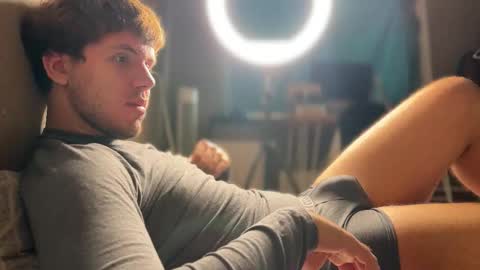 Christopher online show from November 3, 7:56 am