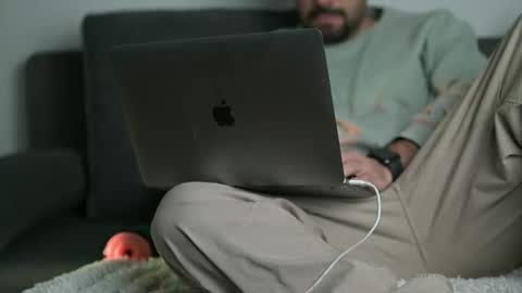 Chrissua online show from October 27, 11:34 am