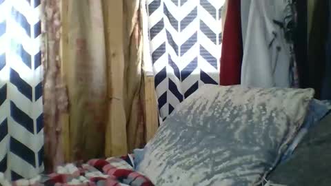 chrisvibess online show from March 19, 7:28 pm