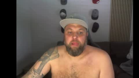 Chrizz online show from November 26, 1:36 pm